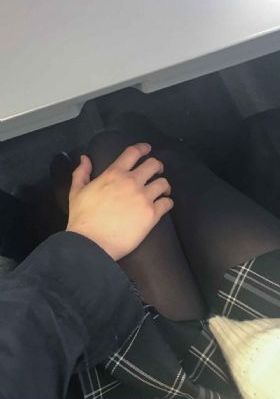 女法官