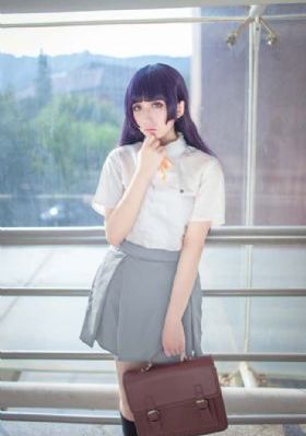 裙子下面是野兽动漫