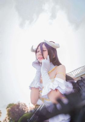无颜之月樱花